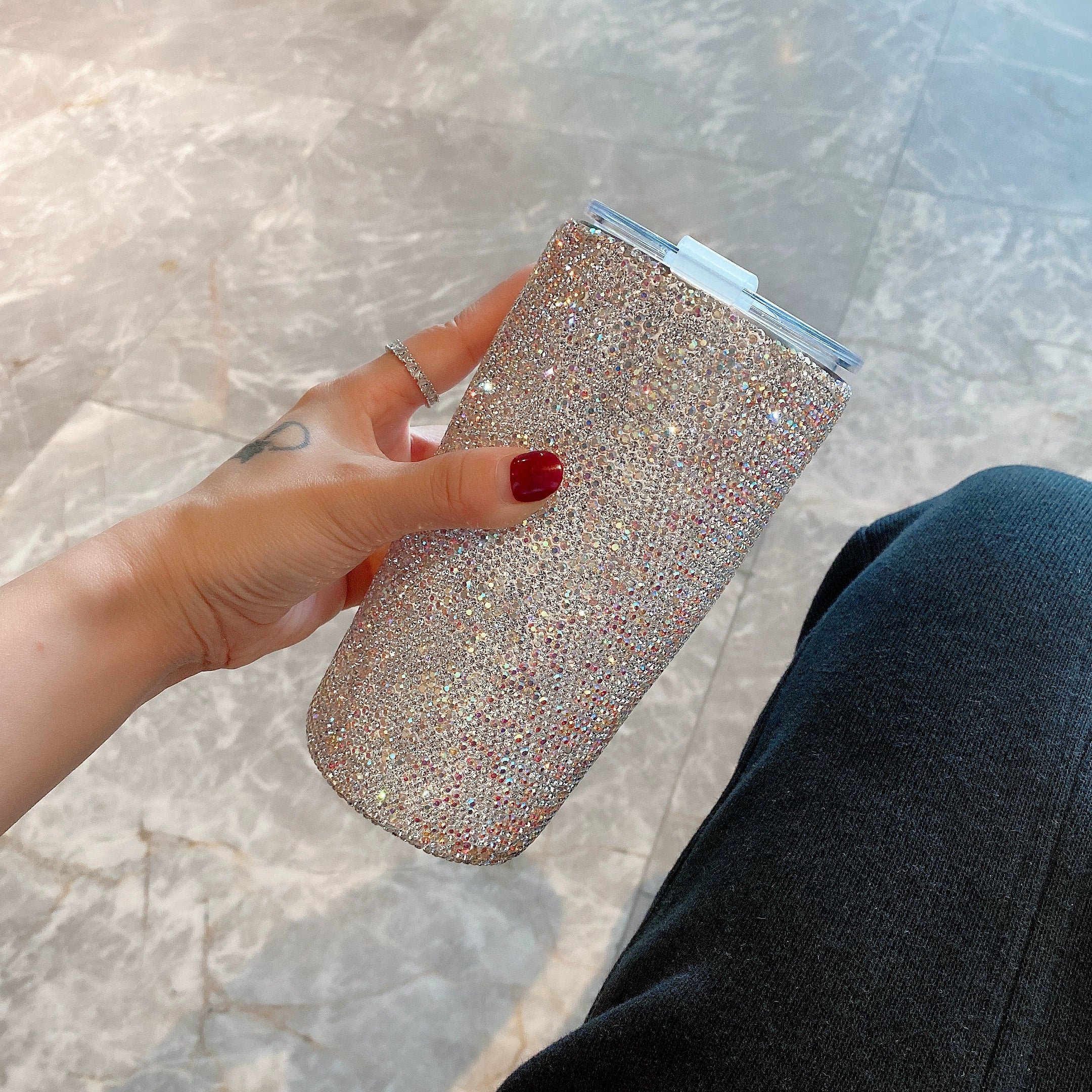 Diamond-Encrusted Glass Straw Cup with Lid – Large-Capacity Water Bottle for Home & Office