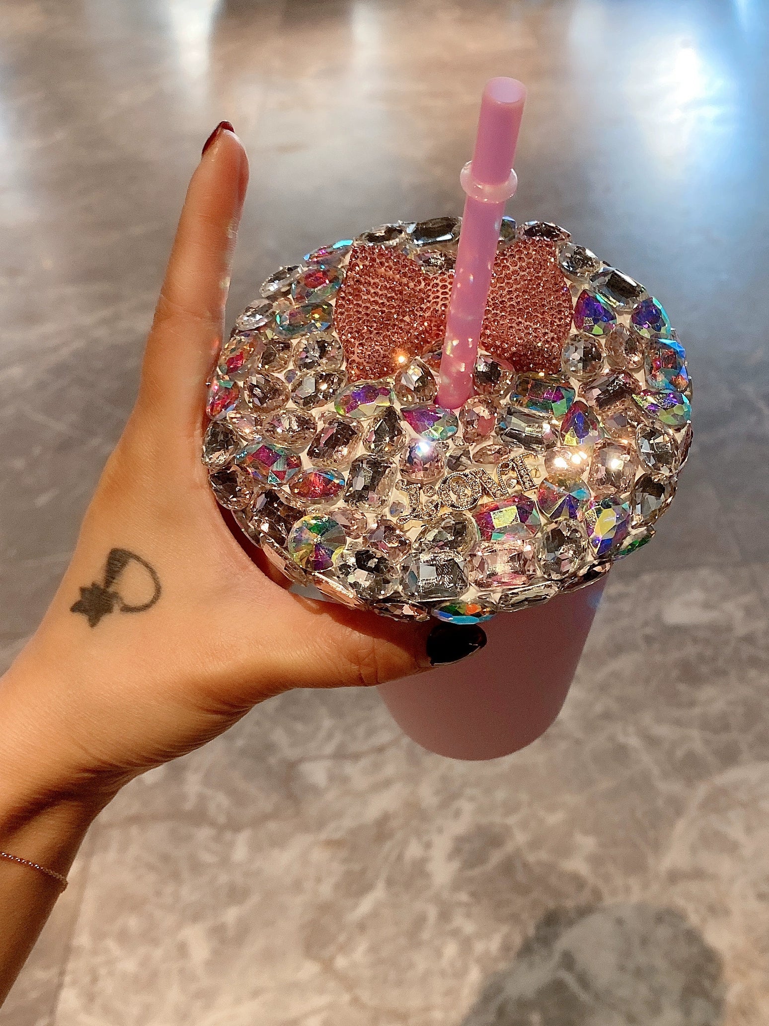 Pink Girly Heart Diamond-Encrusted Water & Straw Cup – Luxury Large-Capacity Portable Tumbler