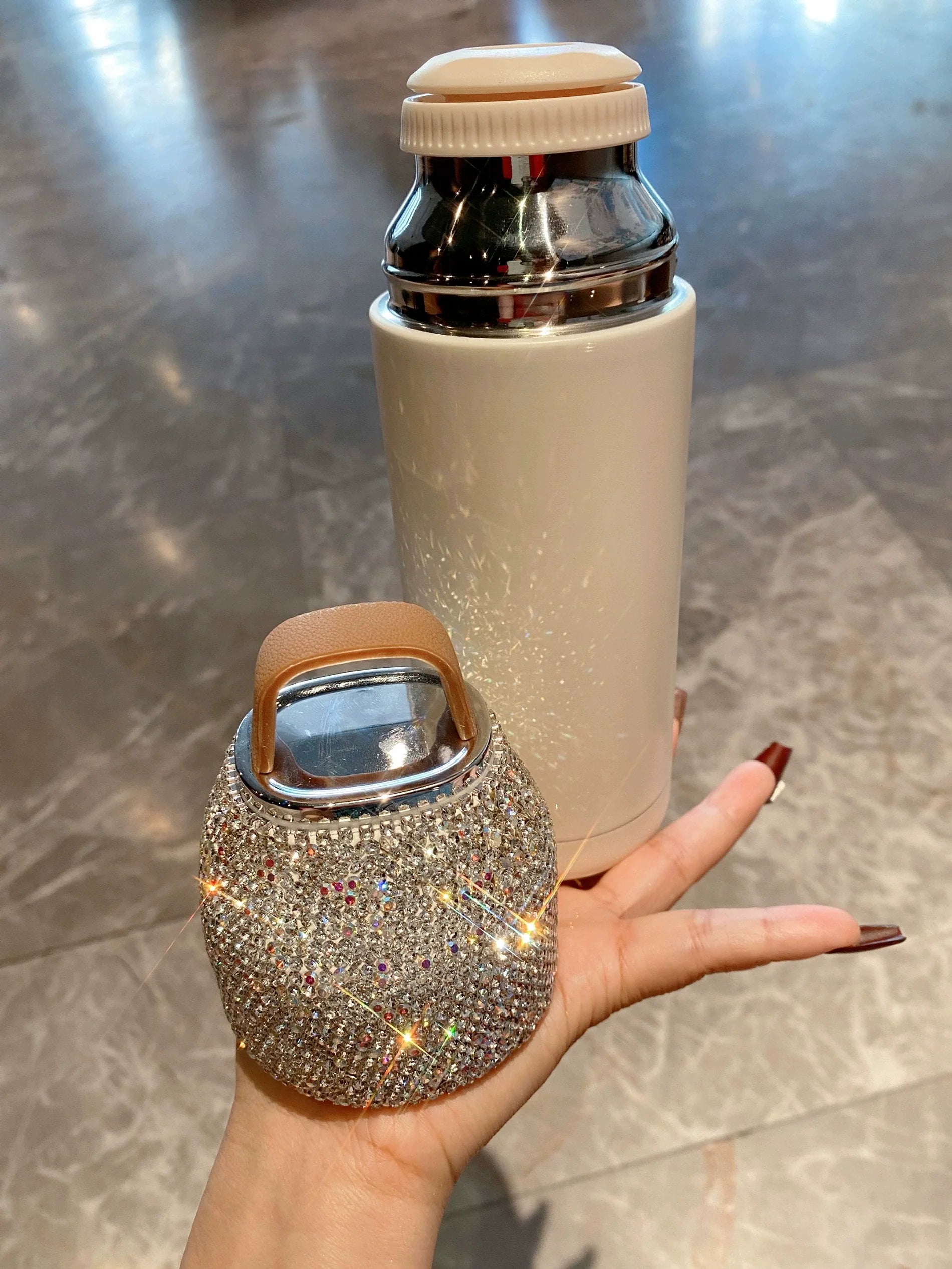 Large-Capacity Diamond-Encrusted Stainless Steel Thermos – Portable Outdoor Tumbler