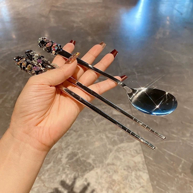Diamond-Studded Chopsticks and Spoon Set – 304 Stainless Steel Portable Cutlery