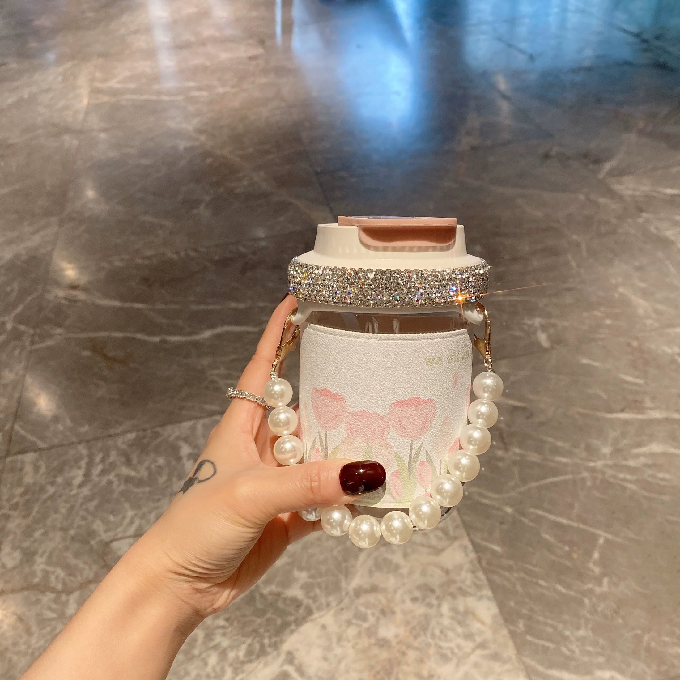 High-End Pearl Diamond-Encrusted Glass Cup – Large-Capacity Double-Straw Portable Water Tumbler