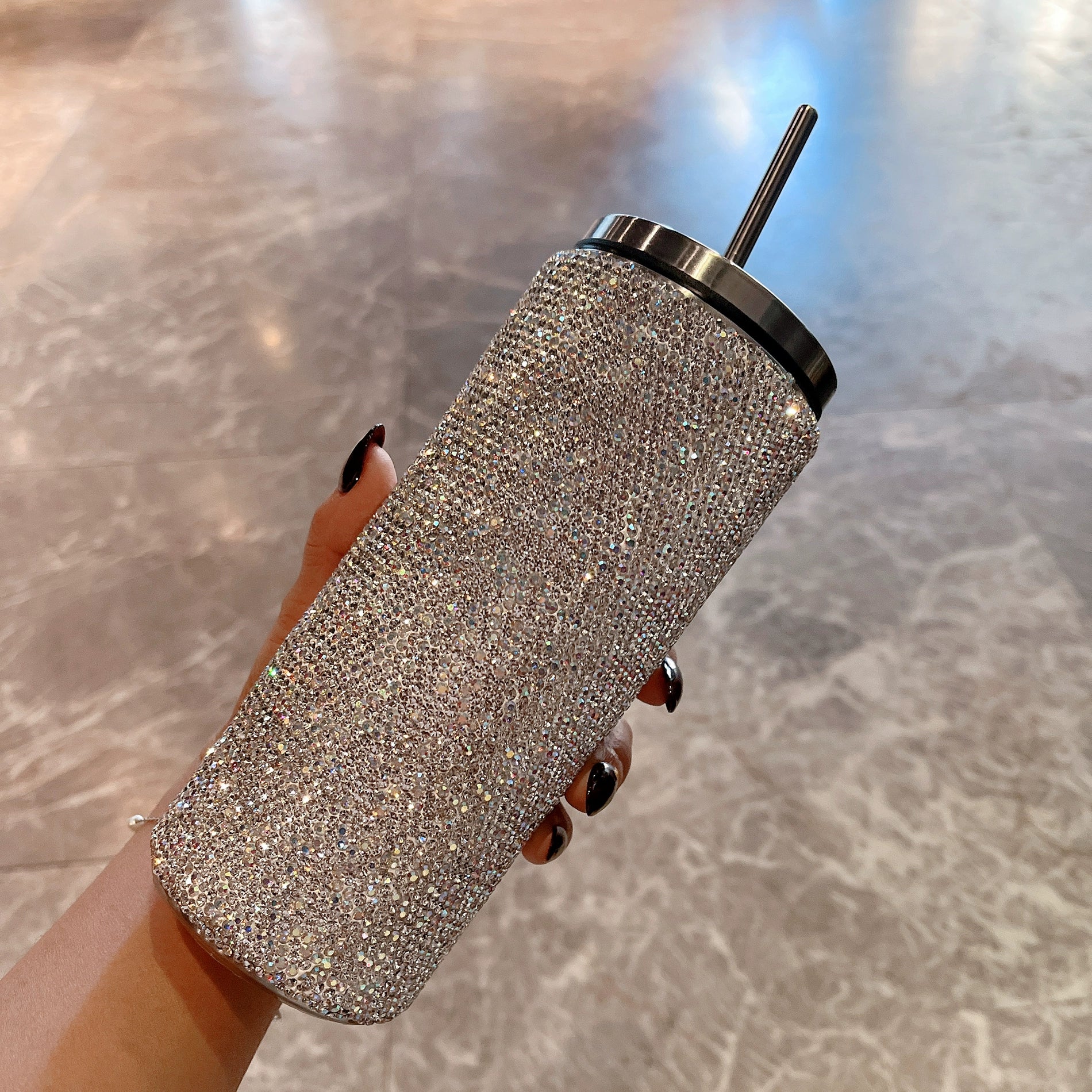 Diamond-Encrusted Stainless Steel Thermos Cup – Large-Capacity Portable Water Bottle with Straw for Car & Travel