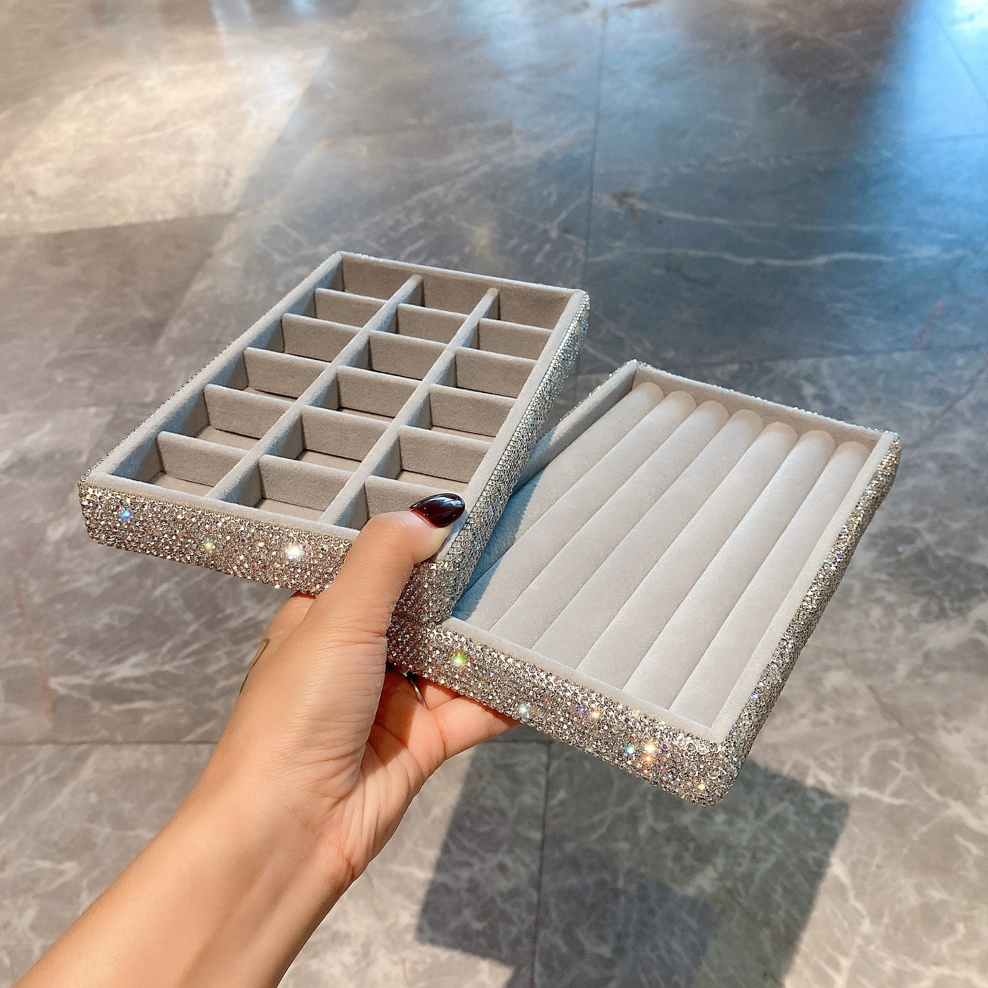 Diamond-Encrusted Jewelry Box – Small Storage for Earrings, Rings & Necklaces, Trendy Desktop Display Case