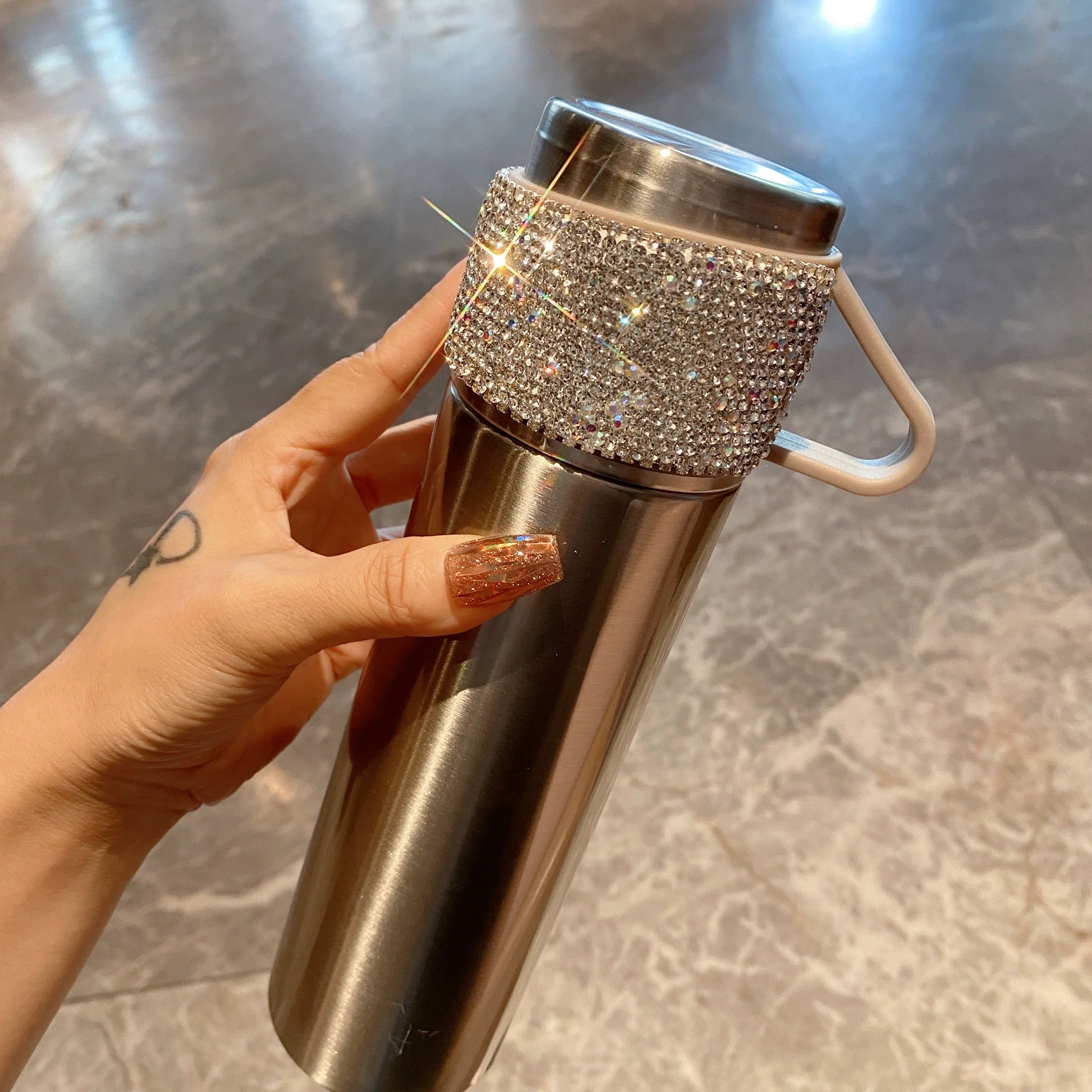 Stylish Diamond-Encrusted Water Tumbler with Lid – Large-Capacity Stainless Steel Thermos Cup