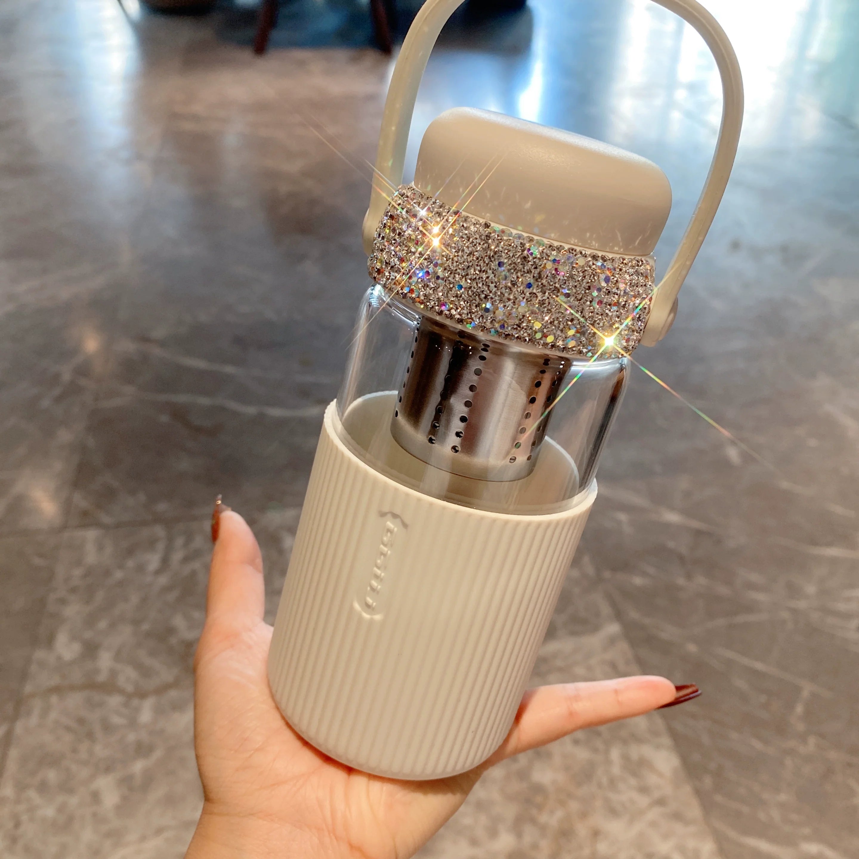 Diamond-Encrusted Stainless Steel Thermos – Large-Capacity Tea & Water Separation Tumbler