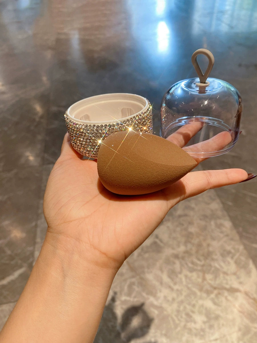 Diamond-Encrusted Mini Makeup Sponge Storage Box – Portable Dust-Proof Case with Soft Makeup Egg