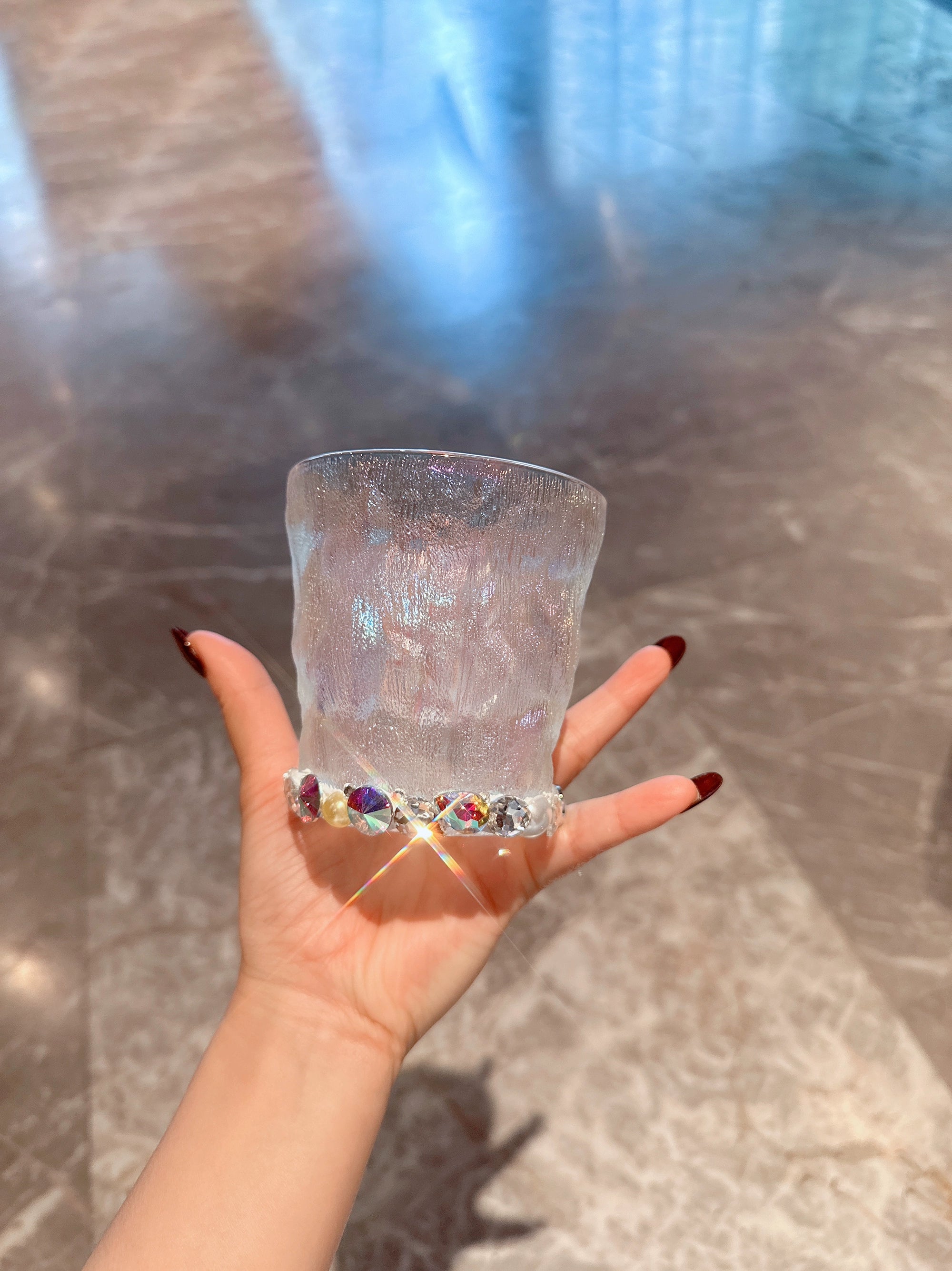 Diamond-Encrusted Gradient Glass Cup – Trendy Water, Juice, Coffee & Beer Glass for Home