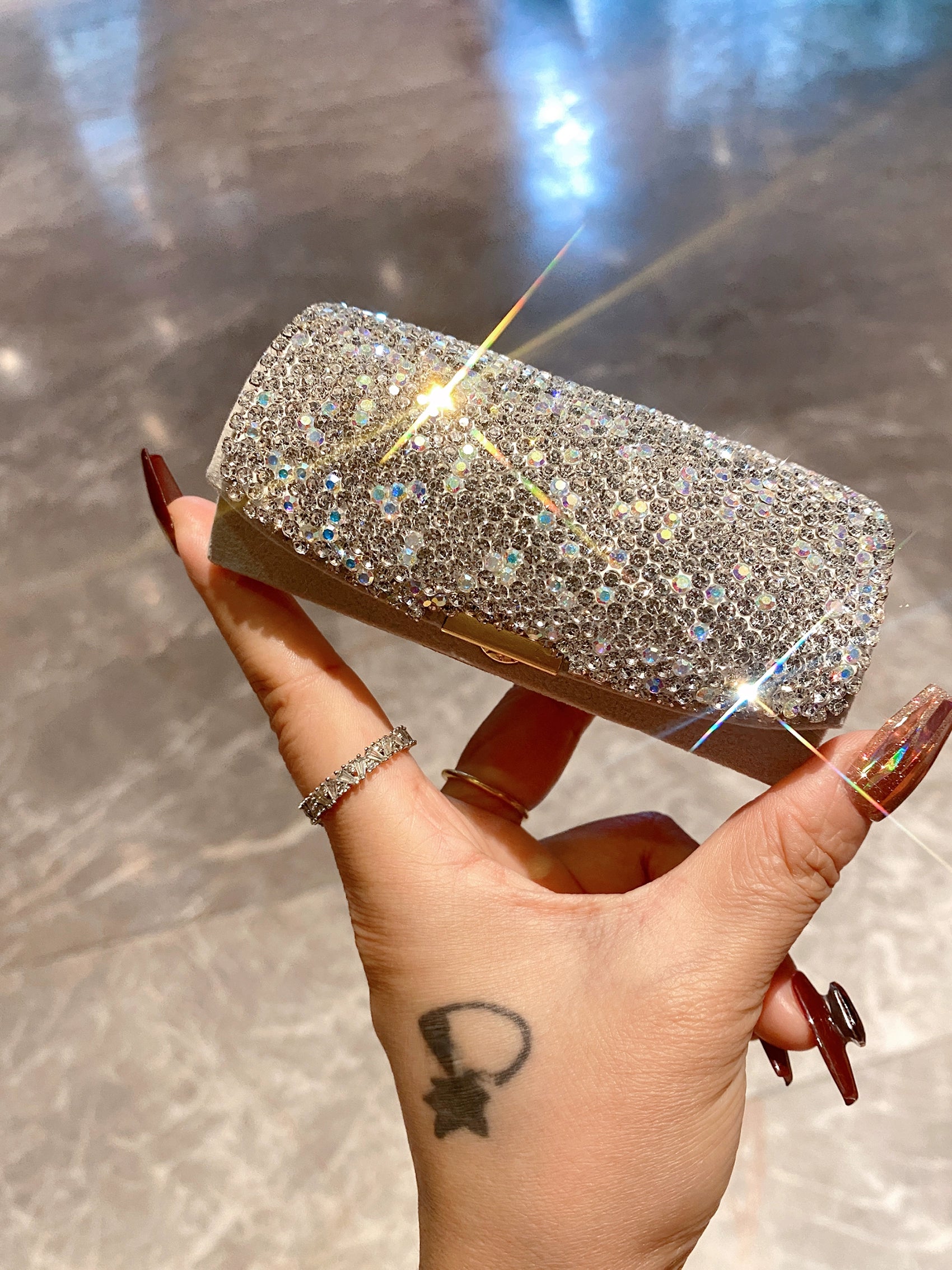 Diamond-Encrusted Mini Jewelry Box – Portable Travel Storage for Rings, Necklaces & Earrings