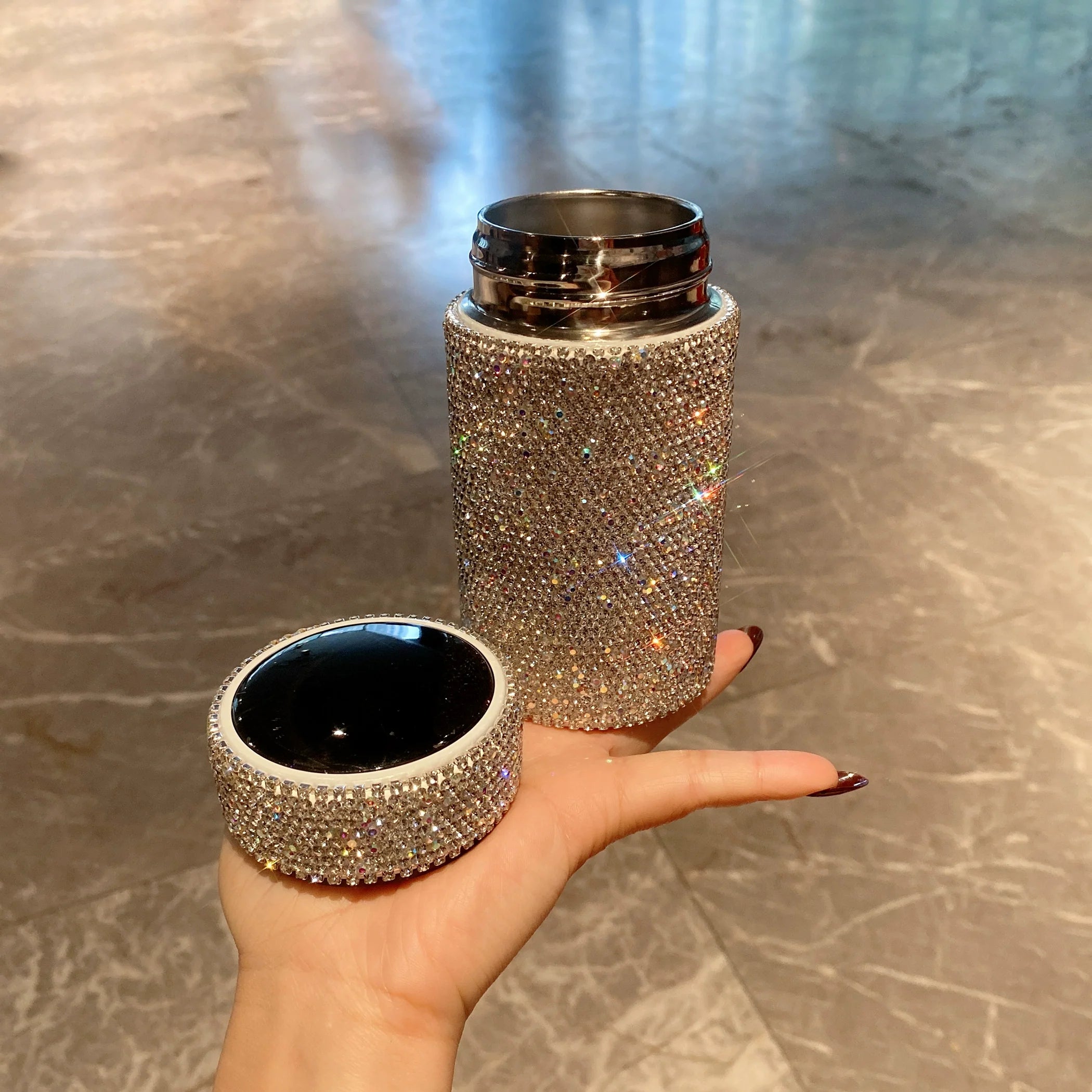 Diamond-Encrusted Smart Thermos Cup – Small Capacity Temperature Display Portable Water Bottle