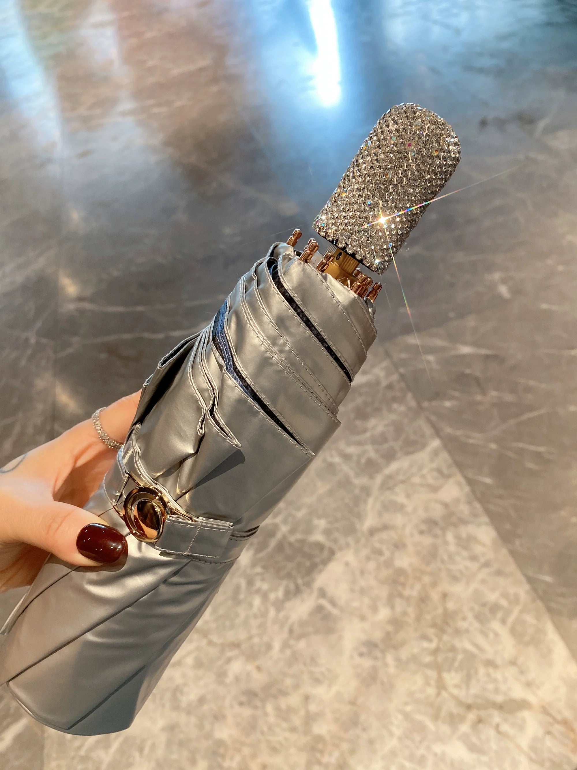 Diamond-Inlaid Double-Layer Sun Umbrella – UV Protection Vinyl Folding Umbrella for Rain or Shine