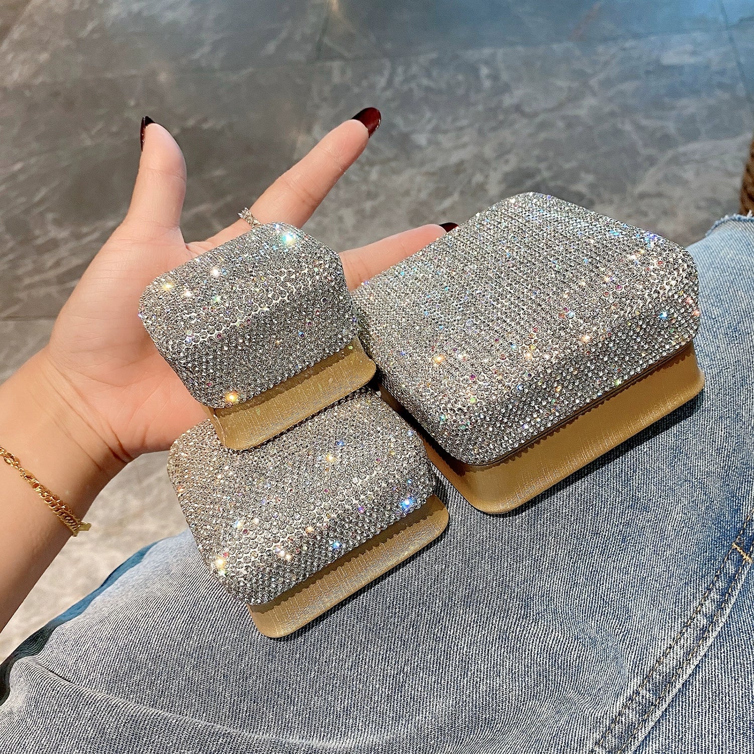 Luxury Diamond Jewelry Box – High-End Storage Case for Rings, Necklaces, Bracelets & Pendant