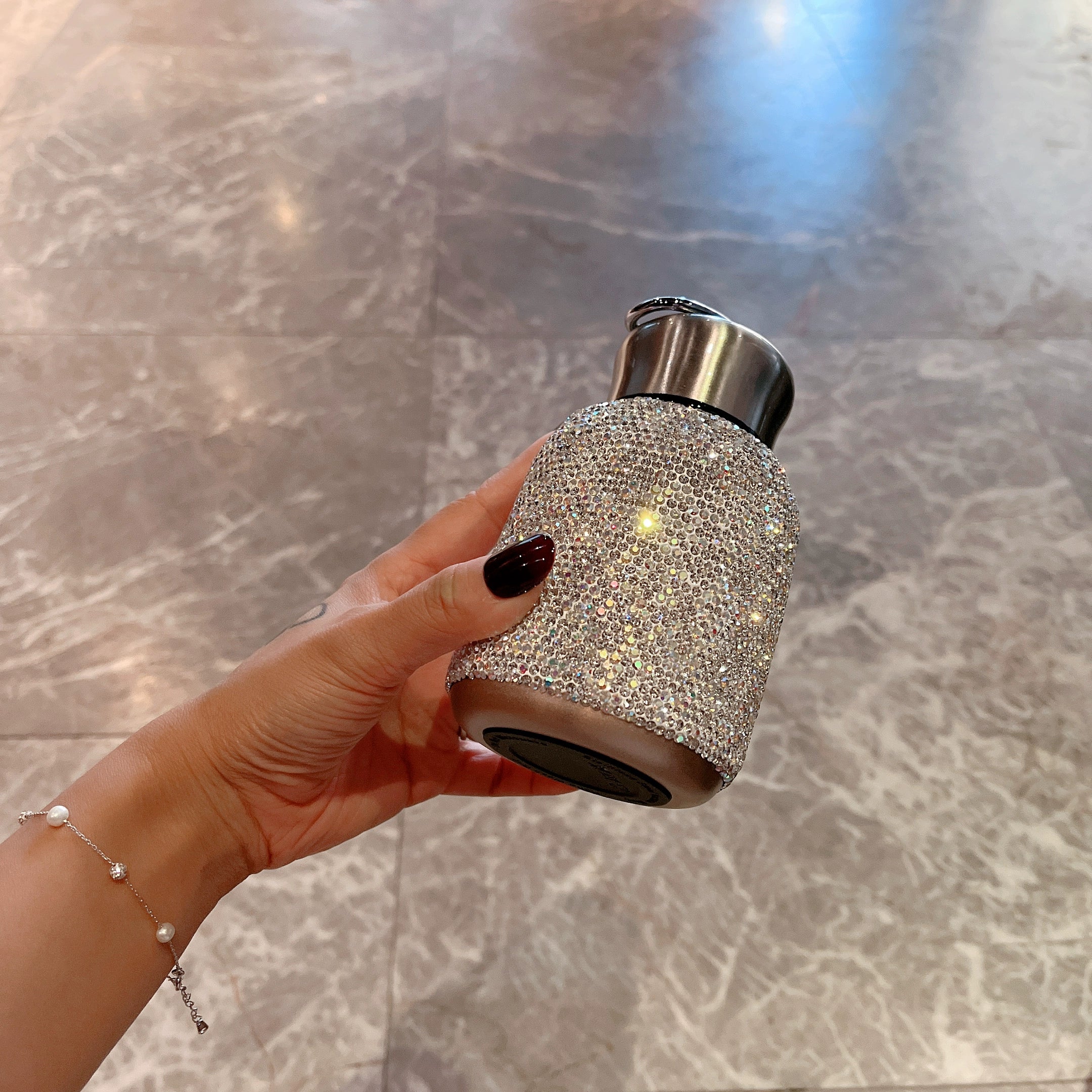 Diamond-Encrusted Stainless Steel Thermos Cup – Portable Crossbody Water Bottle for Car & Travel