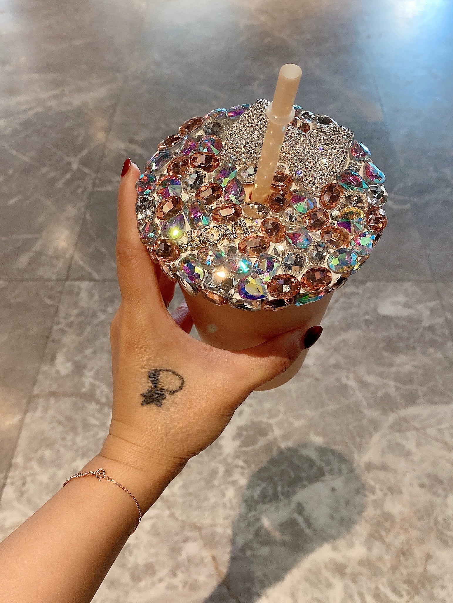 Pink Girly Heart Diamond-Encrusted Water & Straw Cup – Luxury Large-Capacity Portable Tumbler