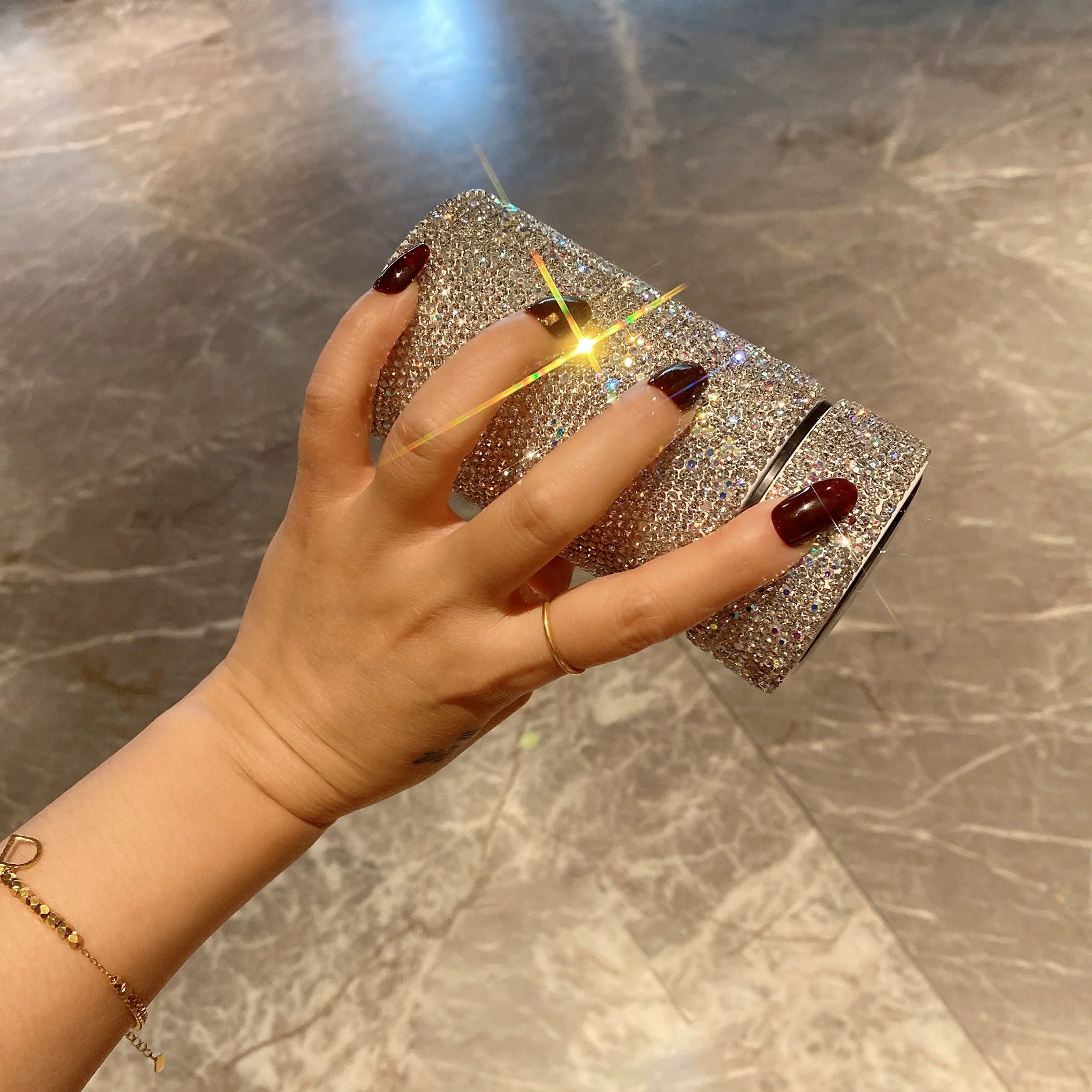 Diamond-Encrusted Smart Thermos Cup – Small Capacity Temperature Display Portable Water Bottle