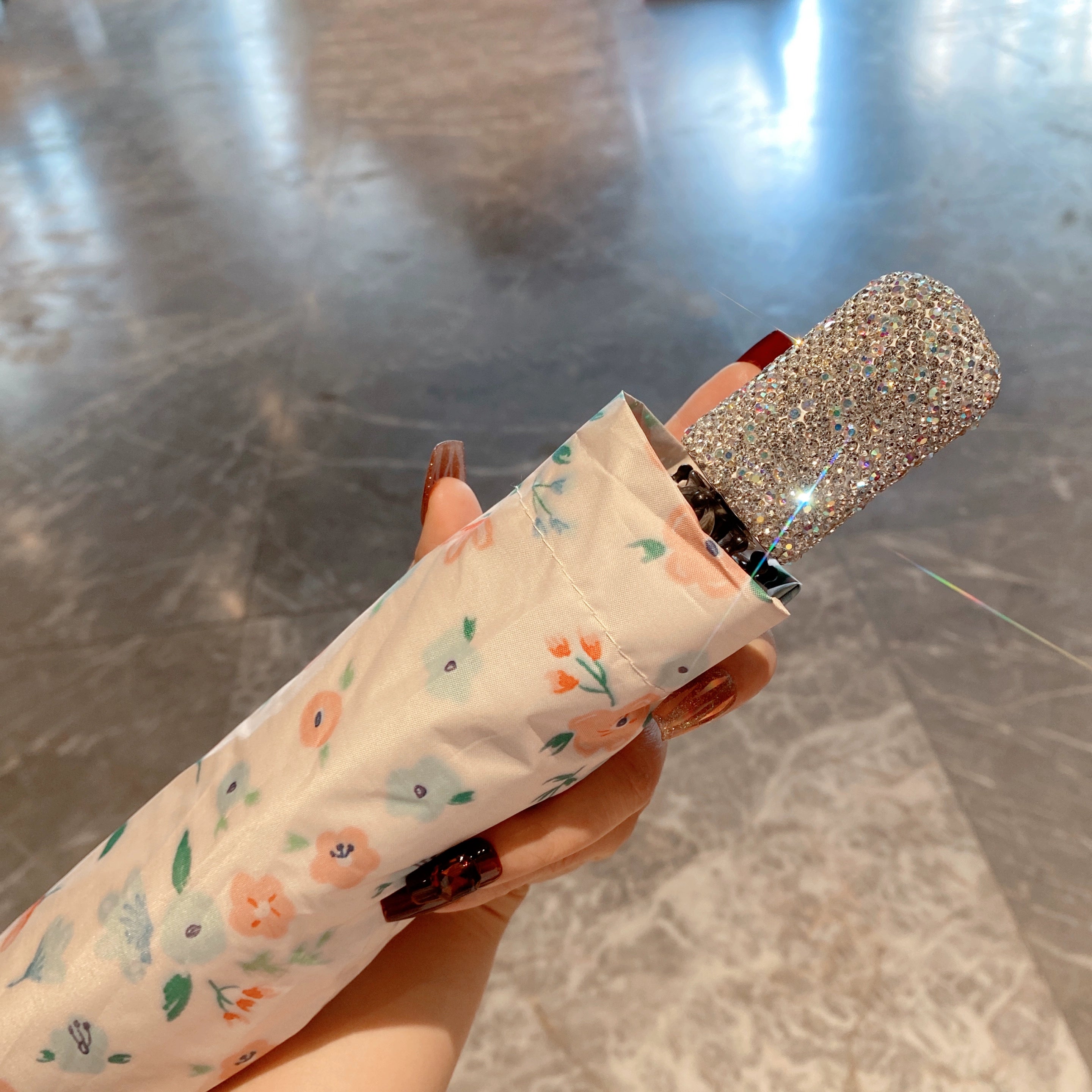 Diamond-Inlaid Mini Flower Folding Parasol – Portable Anti-UV Summer Sun Umbrella for Women, Travel & Vacation