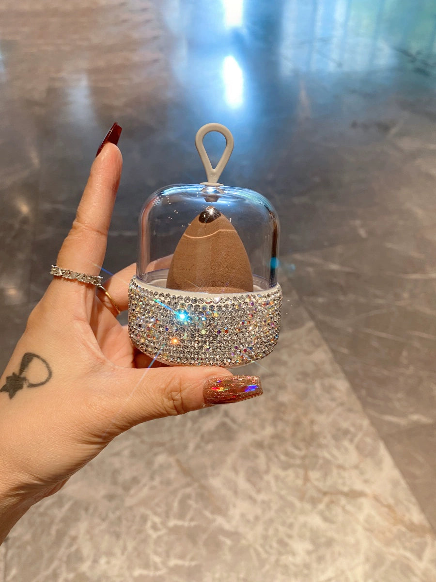 Diamond-Encrusted Mini Makeup Sponge Storage Box – Portable Dust-Proof Case with Soft Makeup Egg