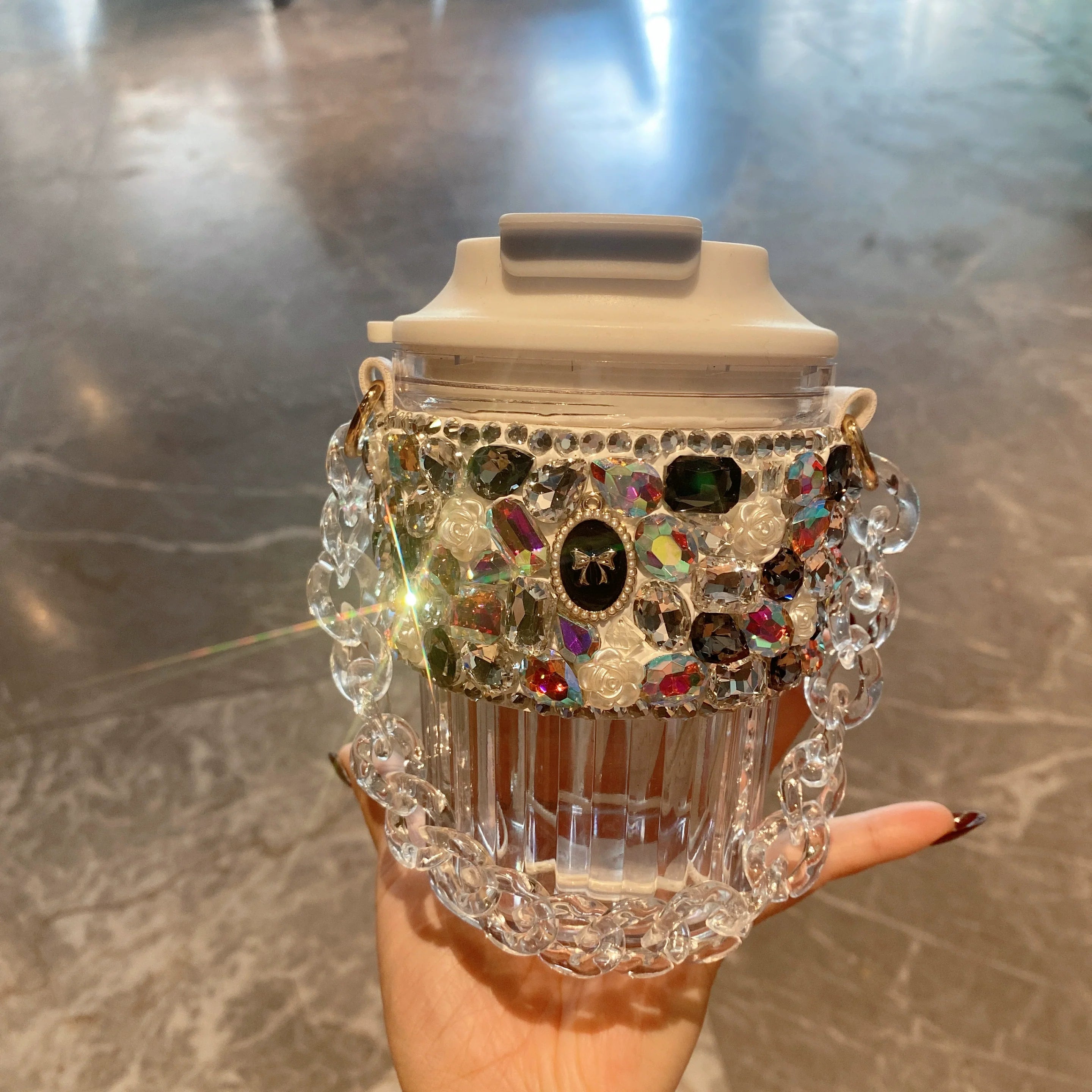 Diamond Flower Chain Coffee & Water Cup – Stylish Handheld Cup for Women