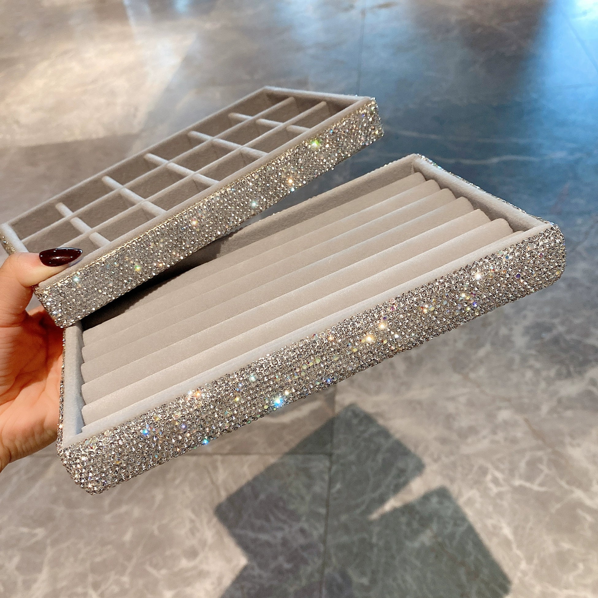 Diamond-Encrusted Jewelry Box – Small Storage for Earrings, Rings & Necklaces, Trendy Desktop Display Case