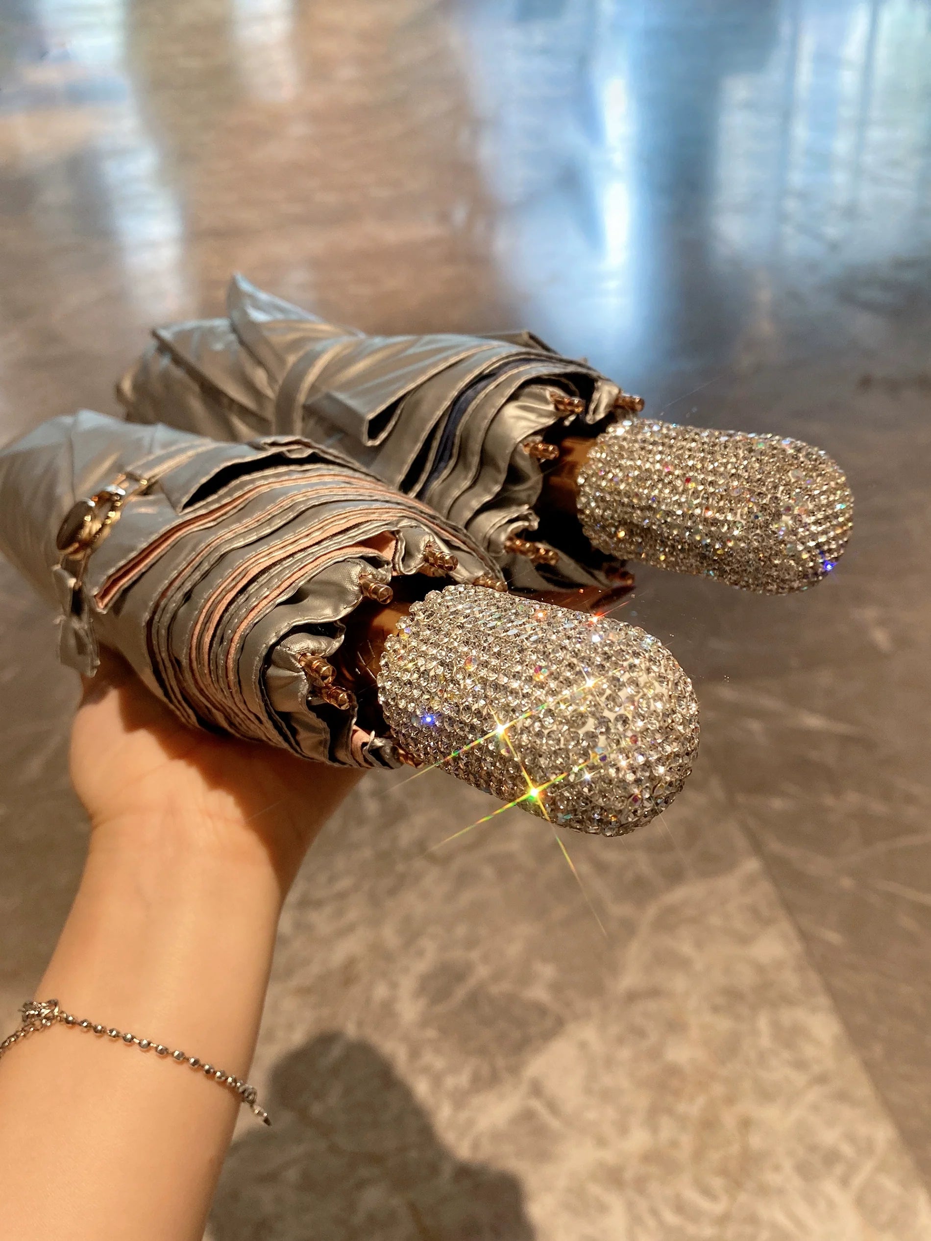 Diamond-Inlaid Double-Layer Sun Umbrella – UV Protection Vinyl Folding Umbrella for Rain or Shine