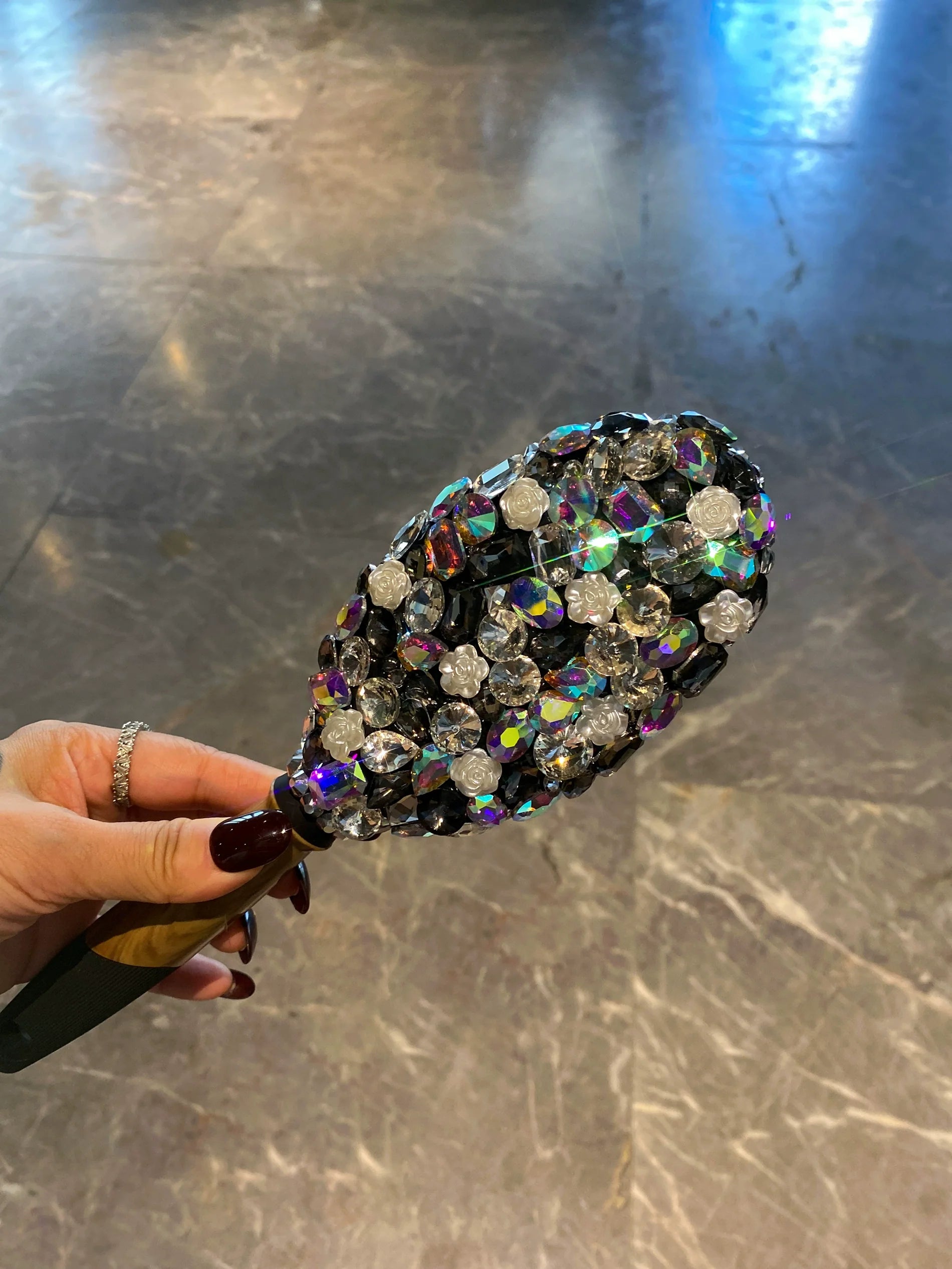 Luxury Black Diamond Air Cushion Hair Comb – Massage Head Meridian Detangling Brush