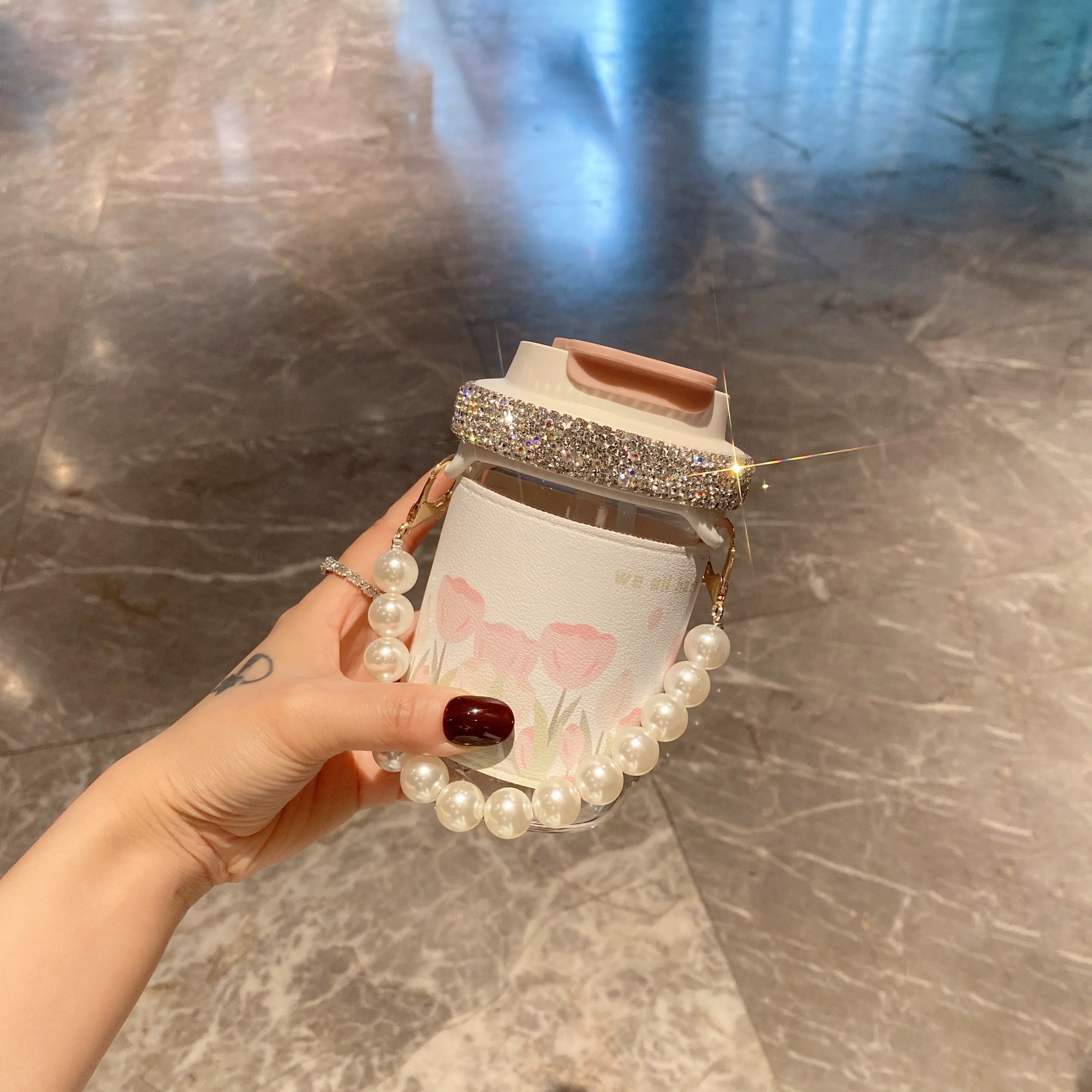 High-End Pearl Diamond-Encrusted Glass Cup – Large-Capacity Double-Straw Portable Water Tumbler